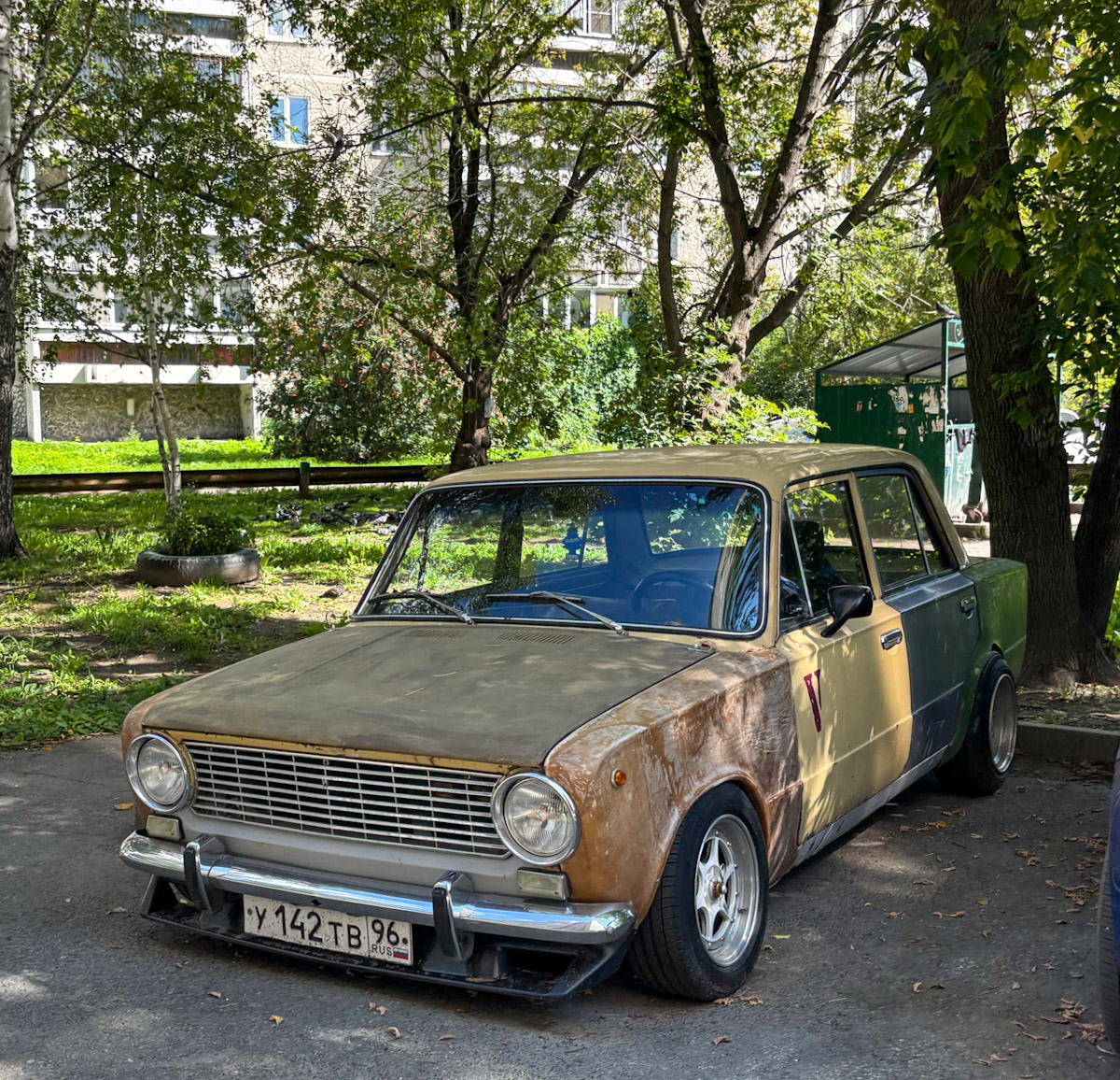 Свердловская область, № У 142 ТВ 96 — ВАЗ-2101 Жигули '70-83
