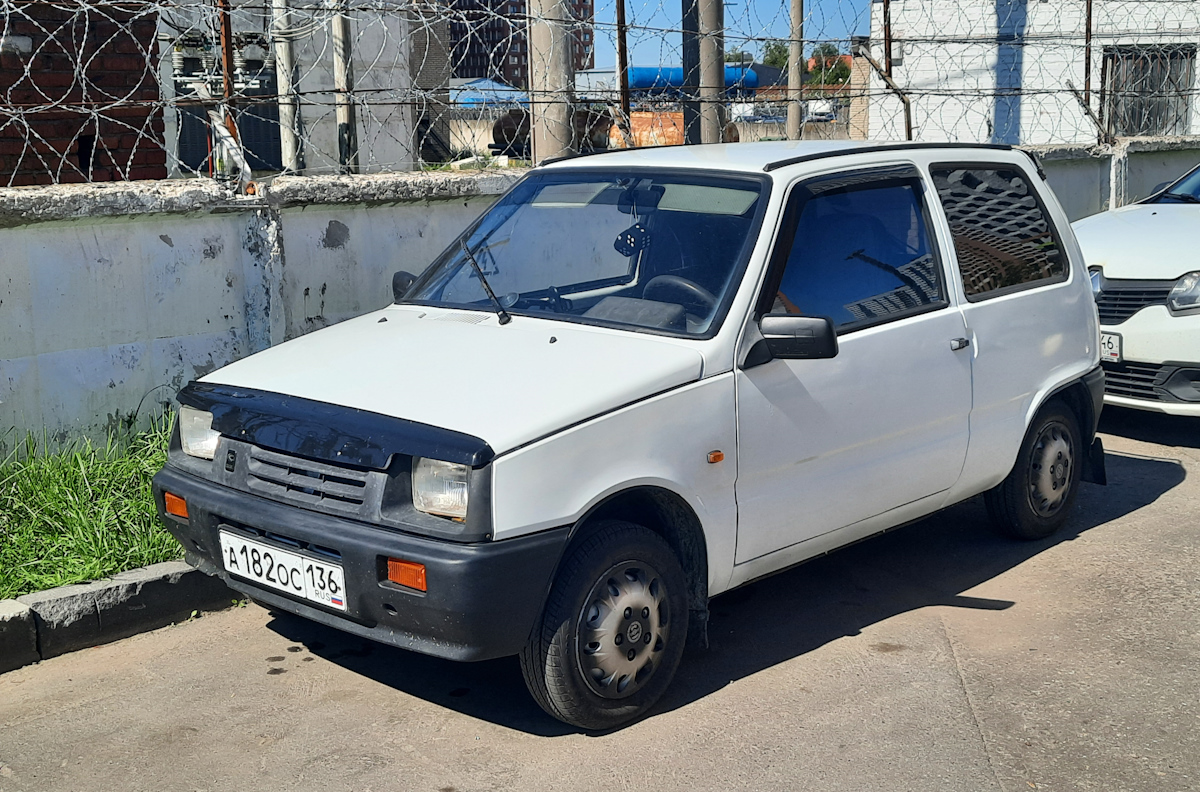 Воронежская область, № А 182 ОС 136 — ВАЗ-11113 (СеАЗ) '96-07