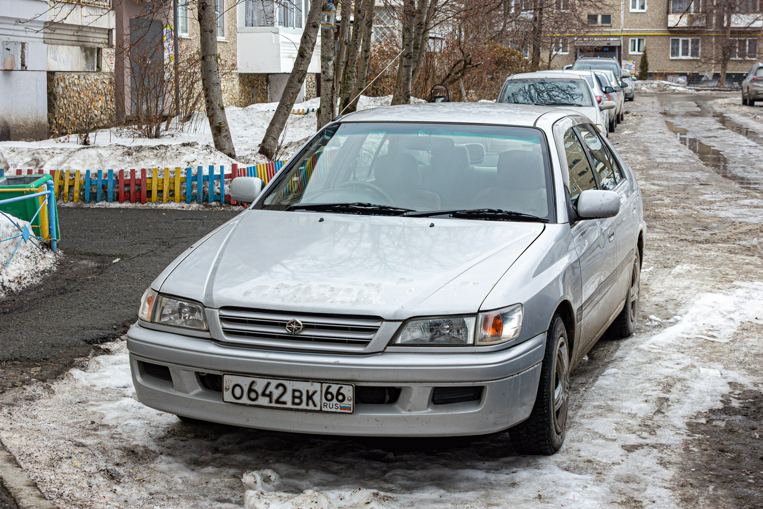 Свердловская область, № О 642 ВК 66 — Toyota Corona Premio (T210) '96-01