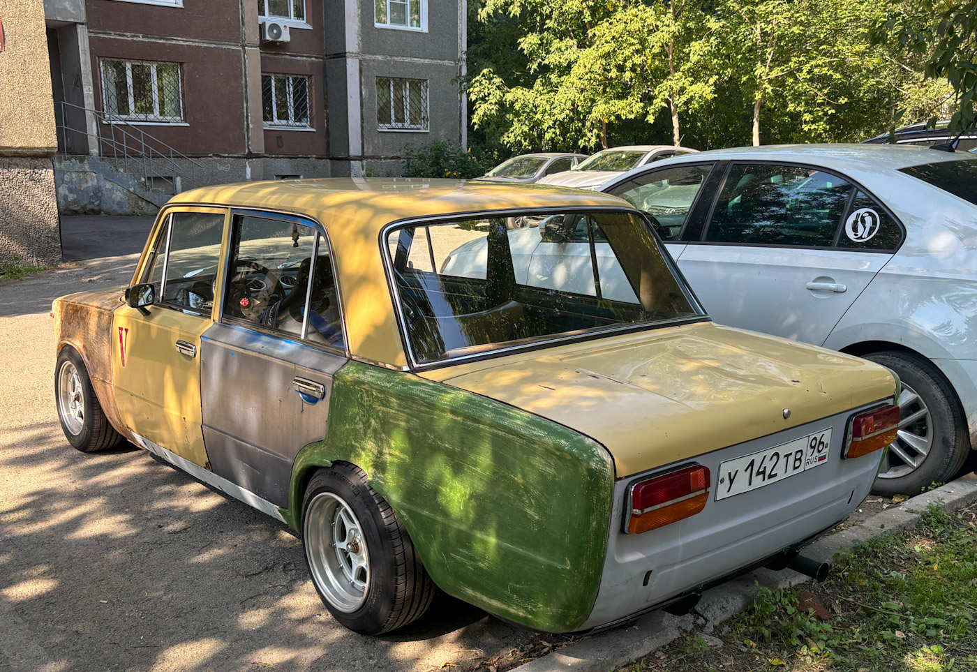 Свердловская область, № У 142 ТВ 96 — ВАЗ-2101 Жигули '70-83