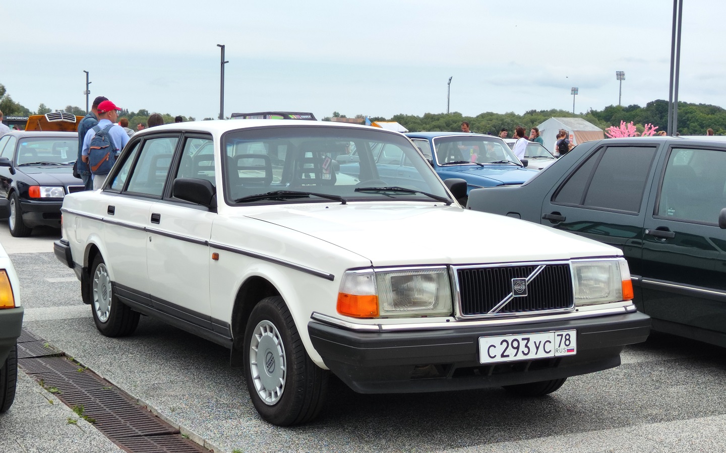 Санкт-Петербург, № С 293 УС 78 — Volvo 240 GL '86–93
