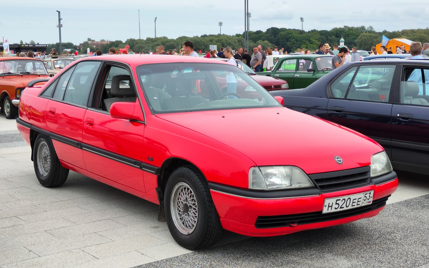 Новгородская область, № Н 520 ЕЕ 53 — Opel Omega (A) '86-94