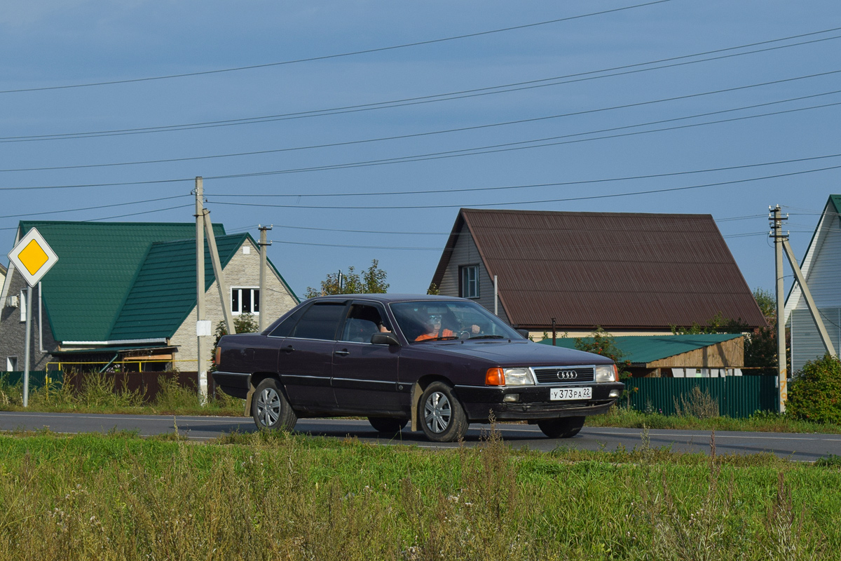 Алтайский край, № У 373 РА 22 — Audi 100 (C3) '82-91