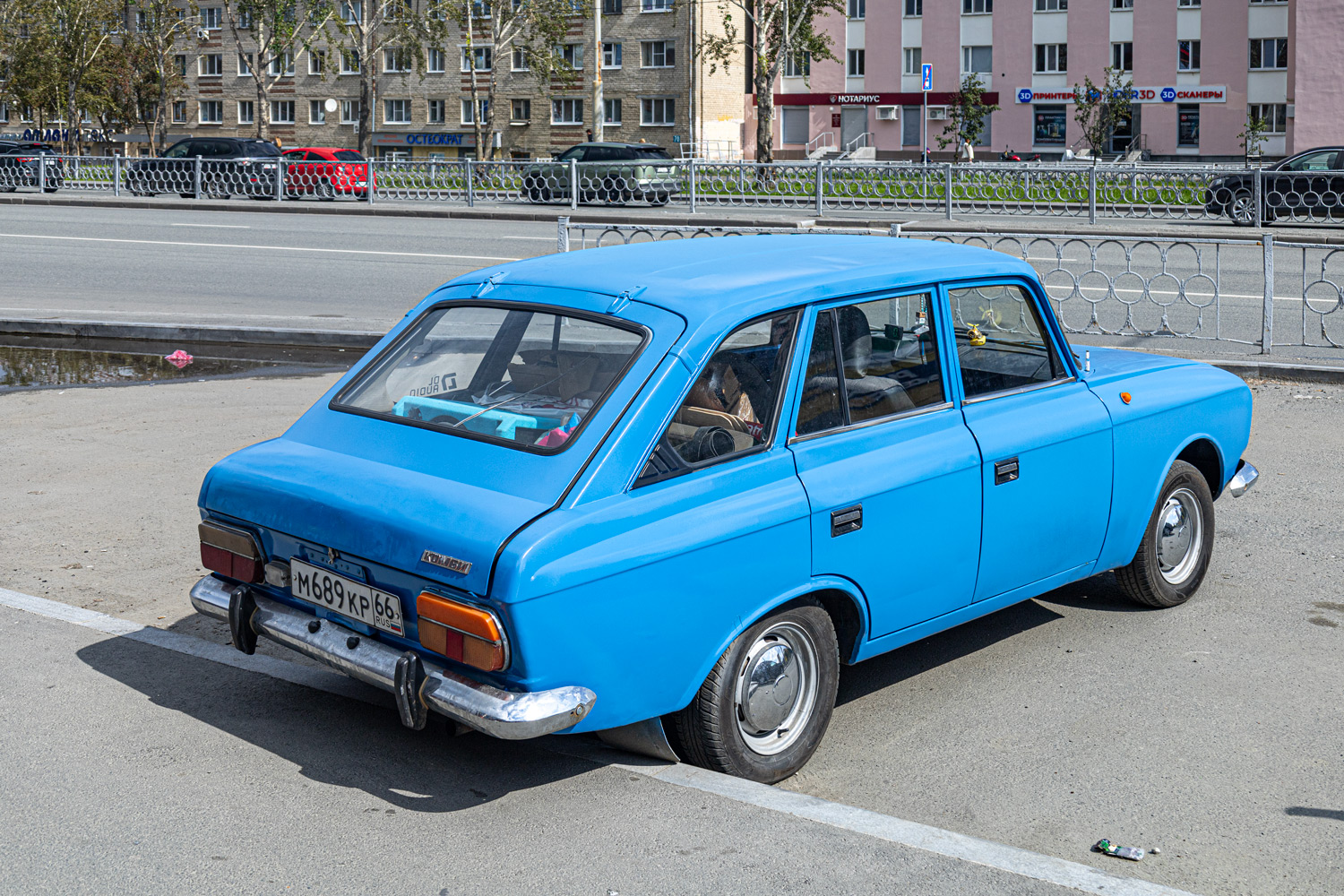 Свердловская область, № М 689 КР 66 — Иж-21251-010 '81-97