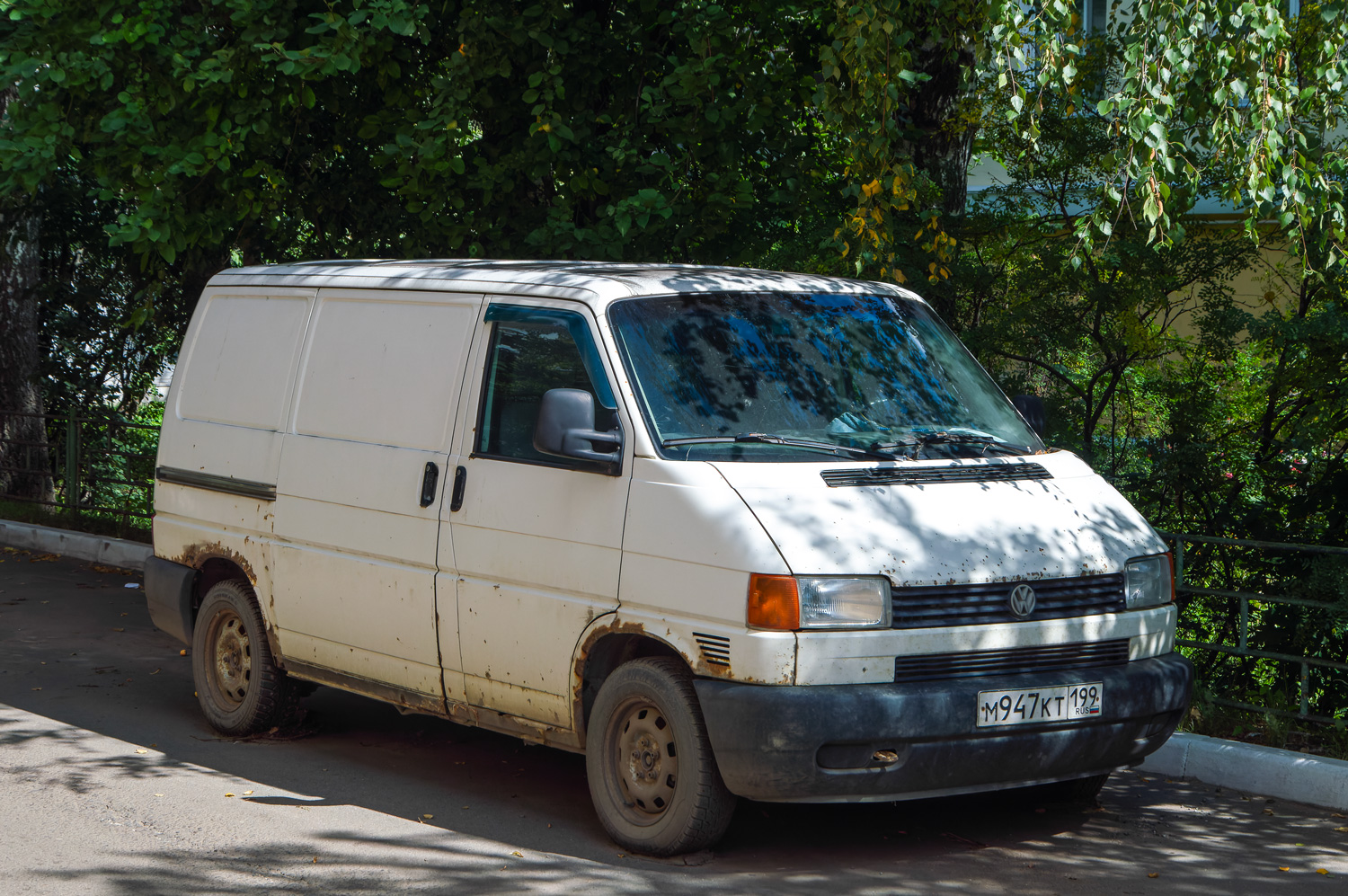 Мордовия, № М 947 КТ 199 — Volkswagen (T4) Kastenwagen '90-03
