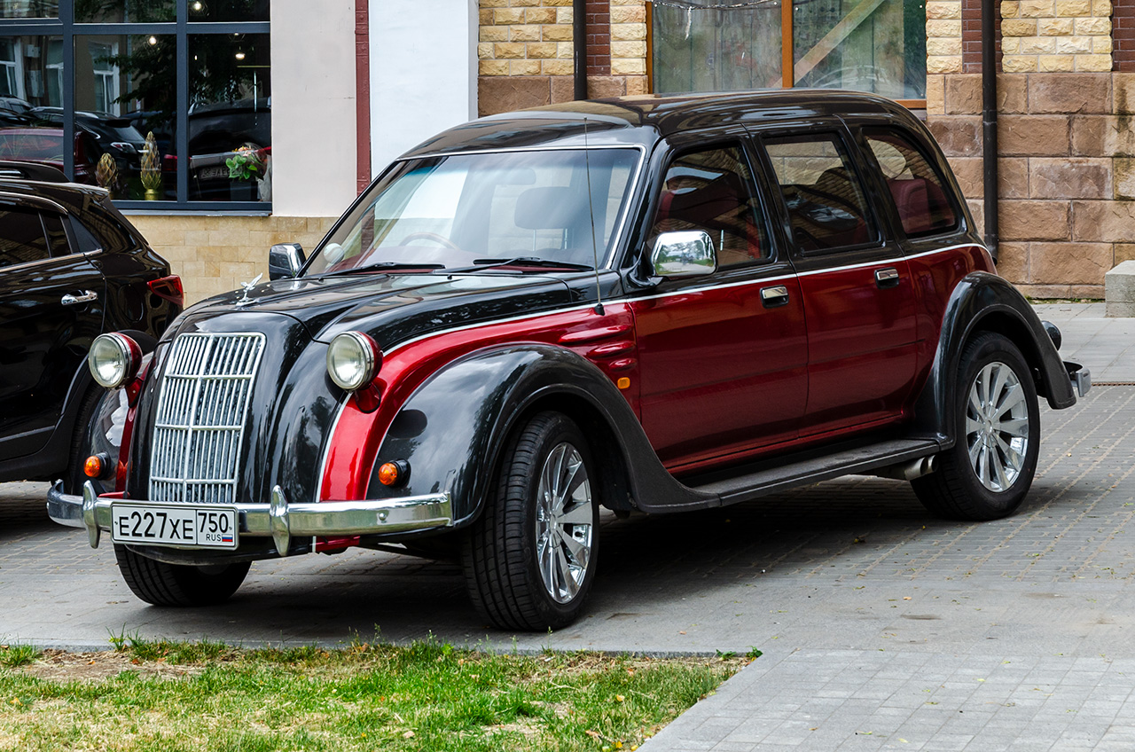 Московская область, № Е 227 ХЕ 750 — Toyota Classic (YN86) '96