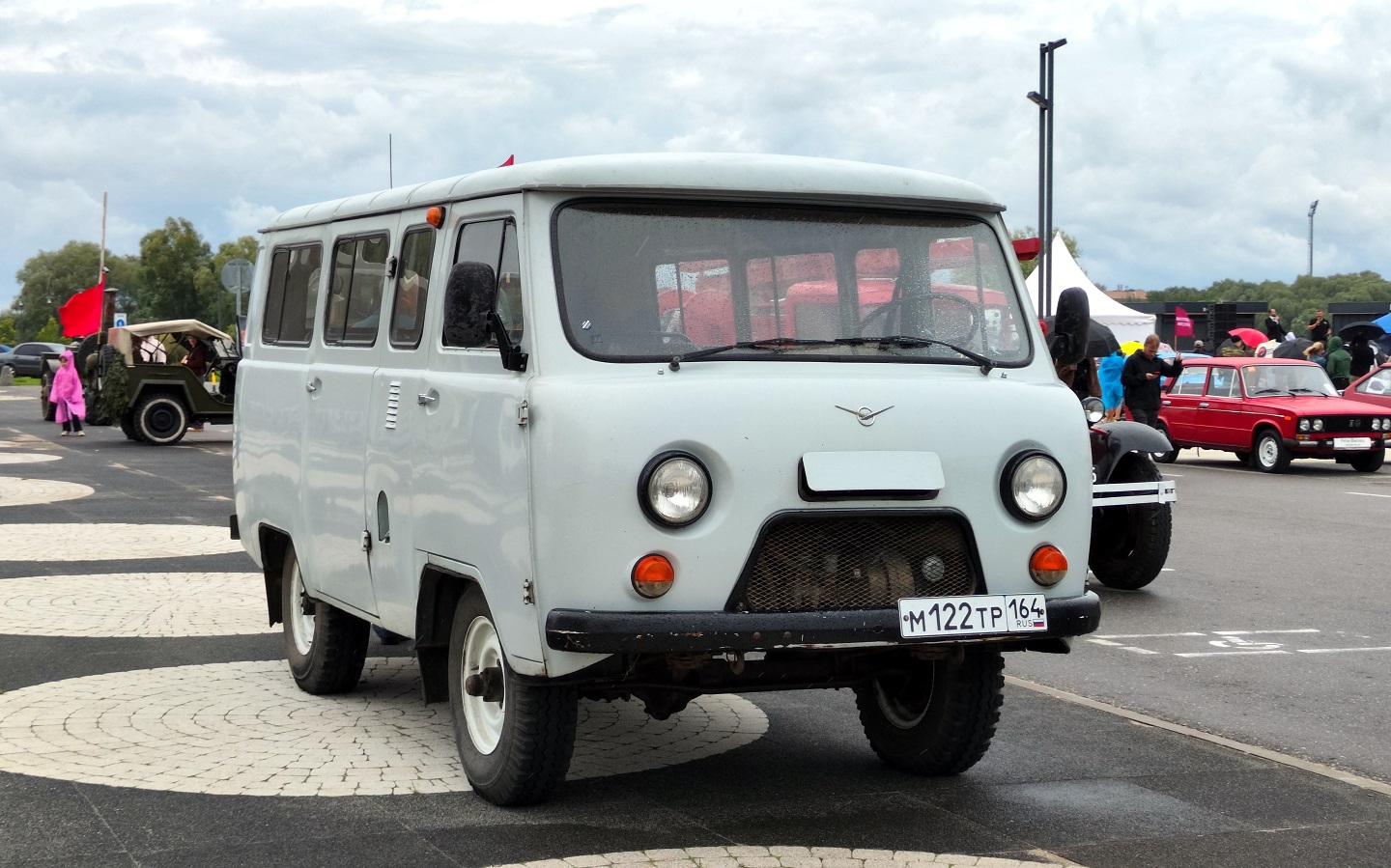 Саратовская область, № М 122 ТР 164 — УАЗ-2206 '85-03