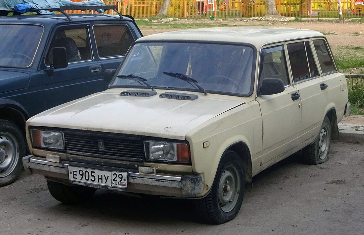 Архангельская область, № Е 905 НУ 29 — ВАЗ-2104 Жигули '84-91