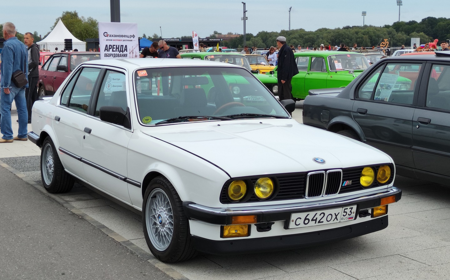 Новгородская область, № С 642 ОХ 53 — BMW 3 Series (E30) '82-94