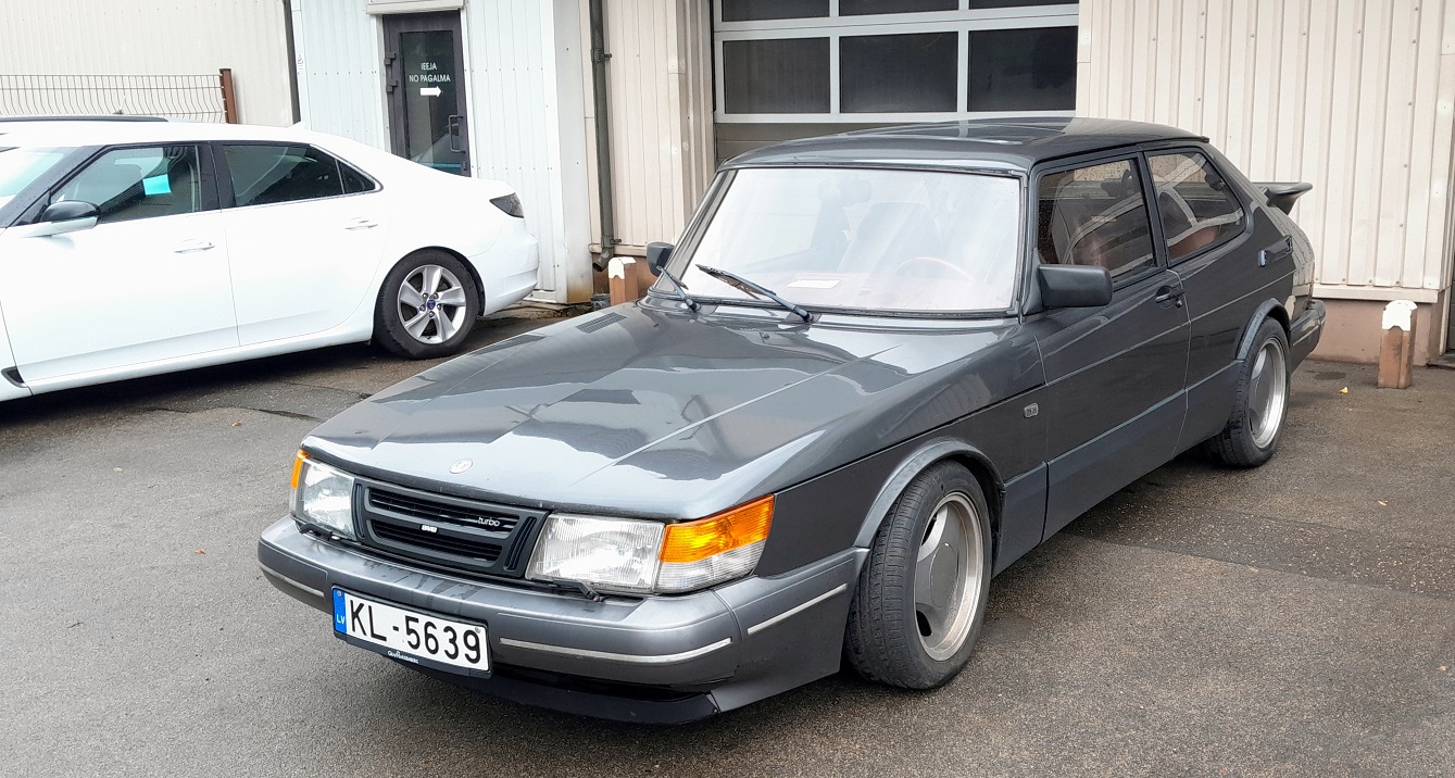 Латвия, № KL-5639 — Saab 900 '78-93
