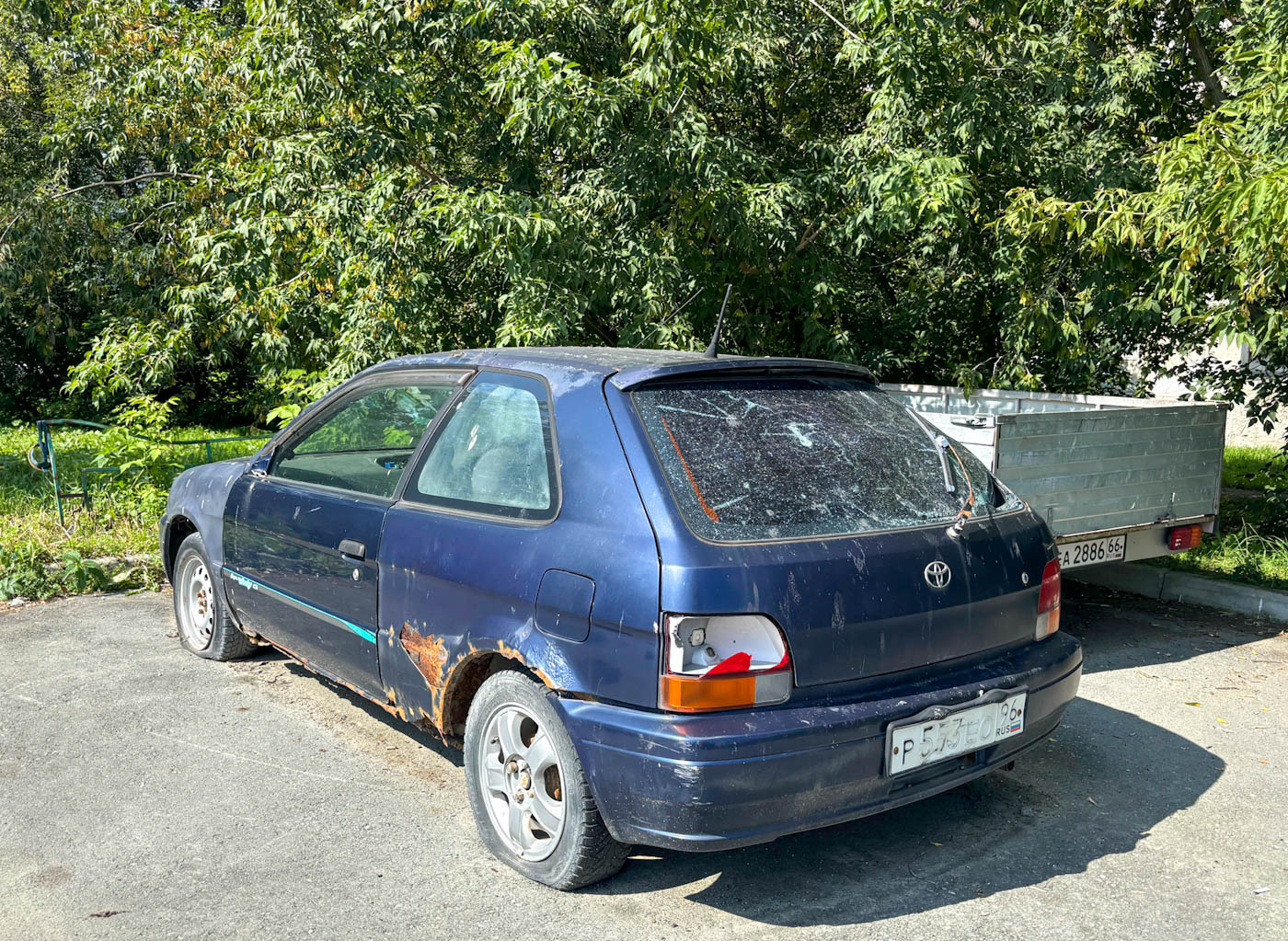 Свердловская область, № Р 553 ЕО 96 — Toyota Corolla II (L50) '94-00