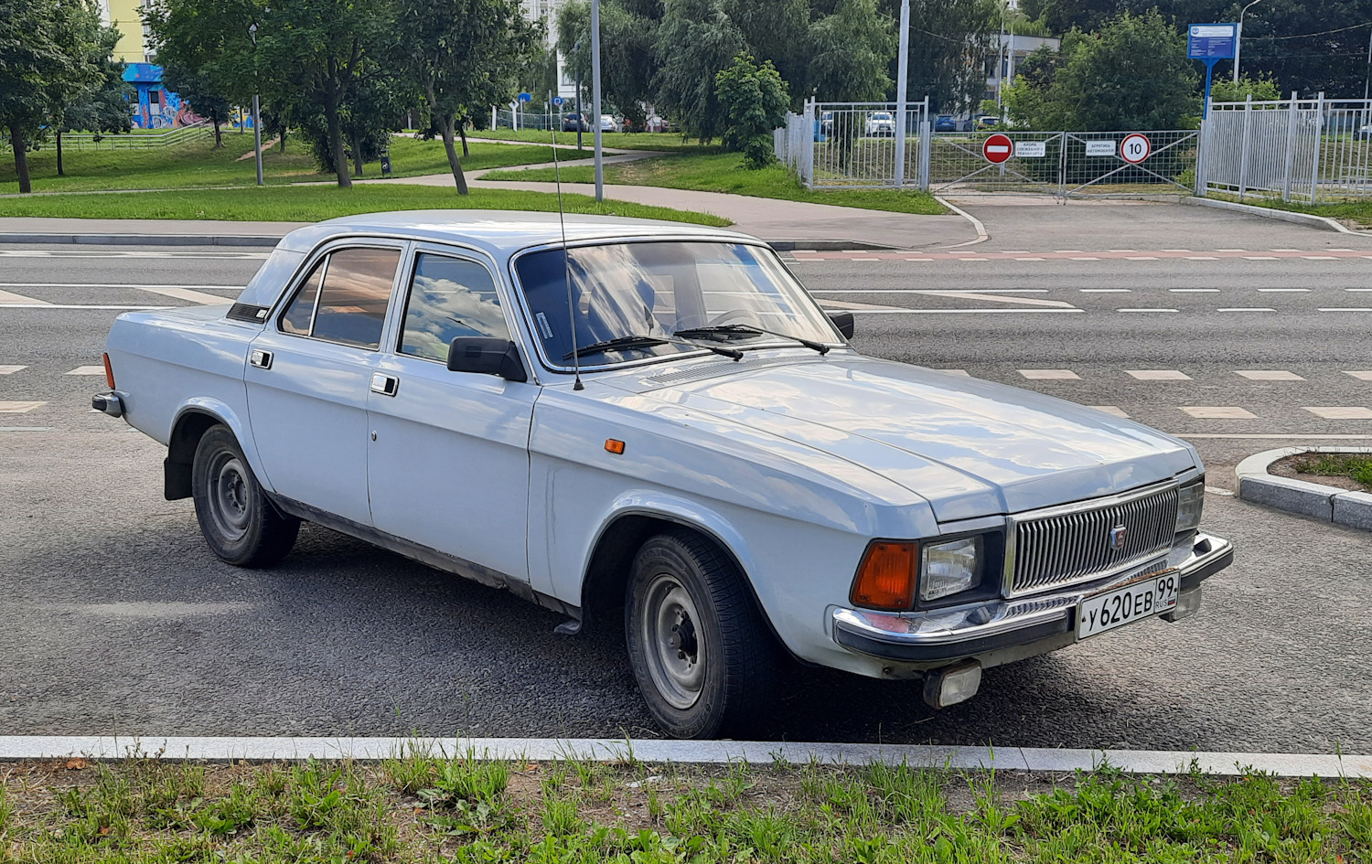 Москва, № У 620 ЕВ 99 — ГАЗ-3102 Волга '81-08
