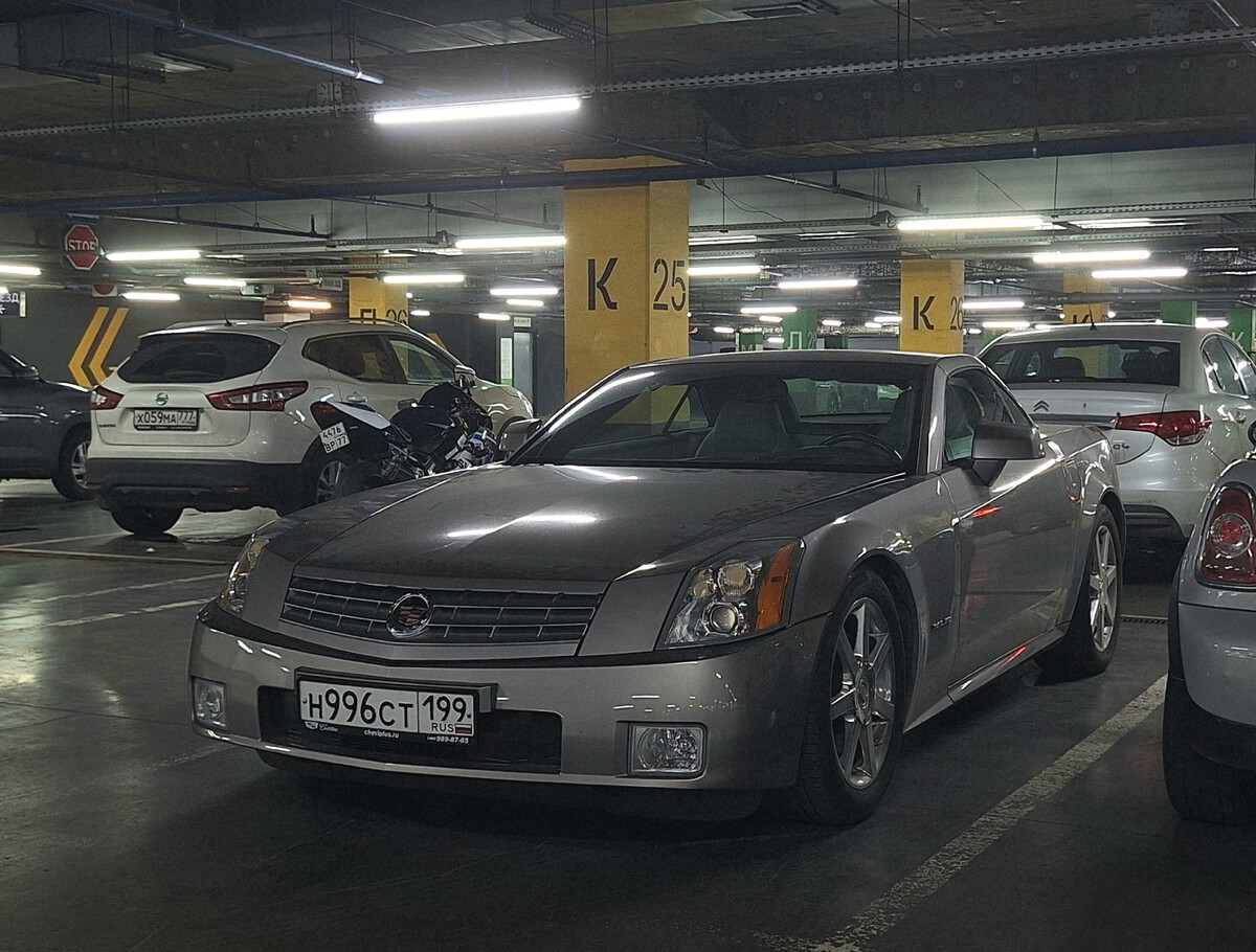 Москва, № Н 996 СТ 199 — Cadillac XLR '03-09