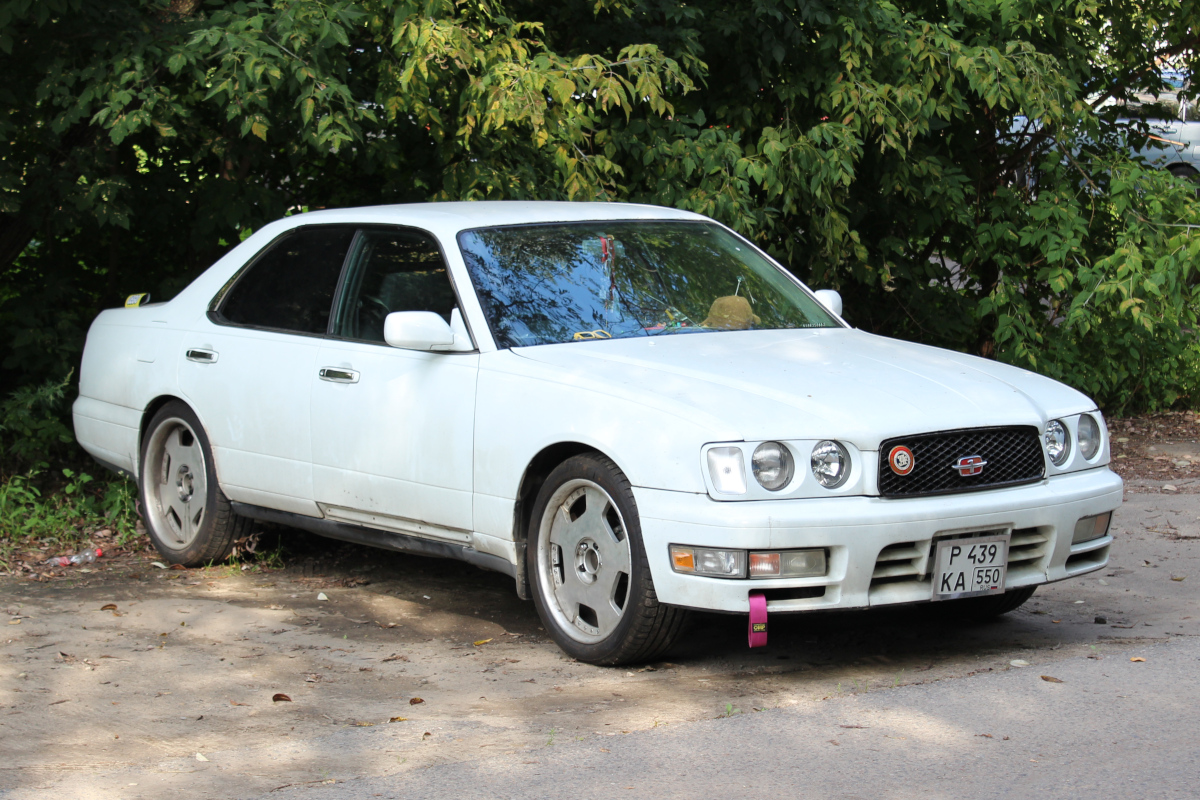 Московская область, № Р 439 КА 550 — Nissan Gloria (Y33) '95-99
