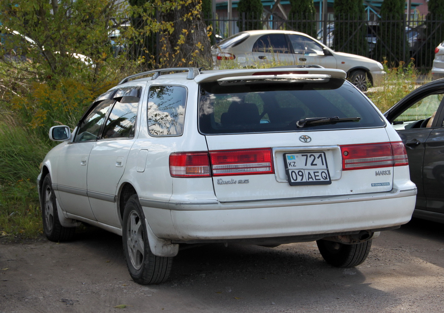 Карагандинская область, № 09 721 AEQ — Toyota Mark II Qualis '97-02