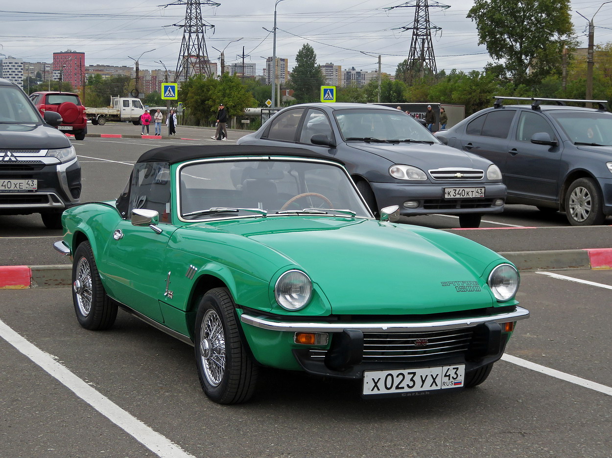 Кировская область, № Х 023 УХ 43 — Triumph Spitfire Mark IV '70-74; Кировская область — Выставка ретро-автомобилей в Кирове 29 августа 2026 года