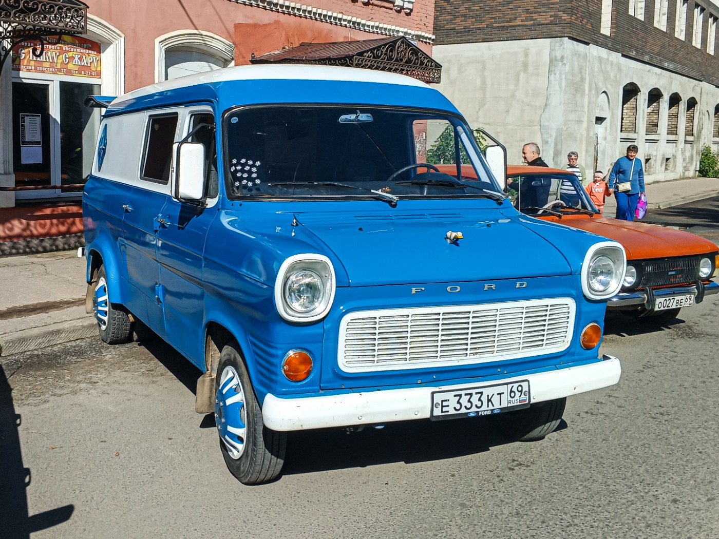 Тверская область, № Е 333 КТ 69 — Ford Transit (1G) '65-78