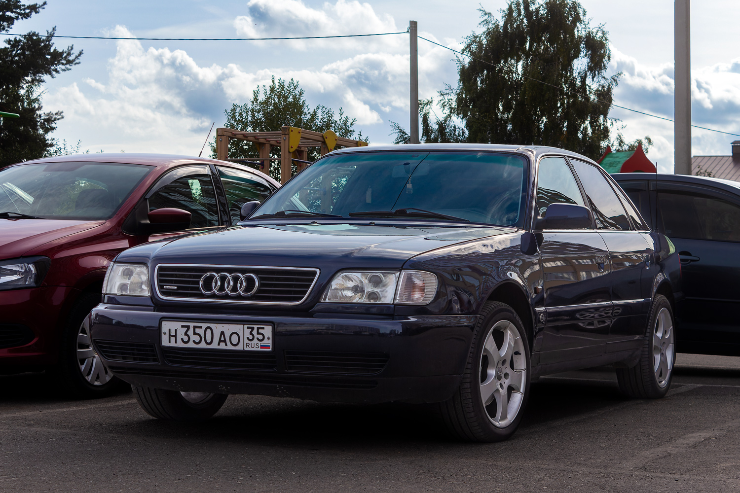 Вологодская область, № Н 305 АО 35 — Audi A6 Avant (C4) '94-97