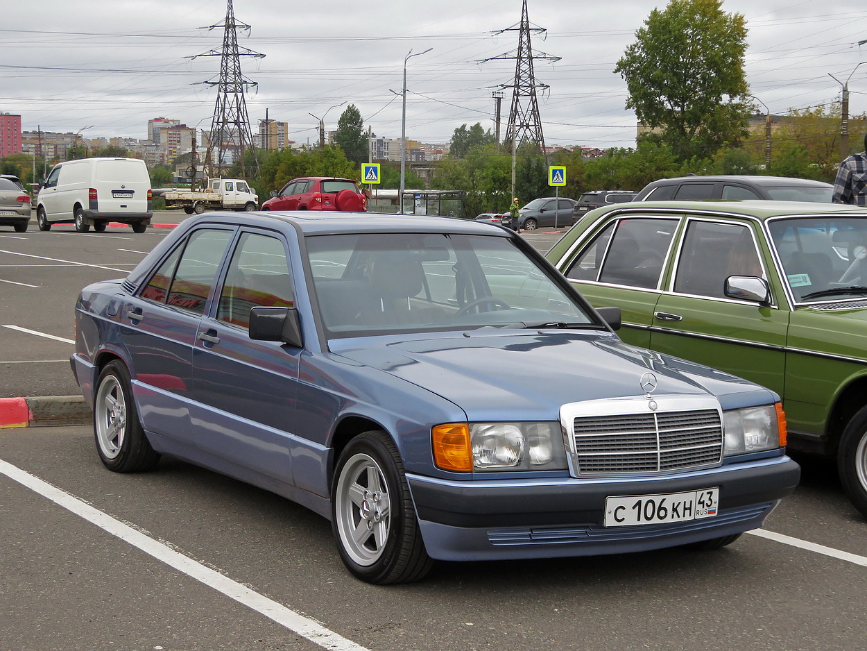 Кировская область, № С 106 КН 43 — Mercedes-Benz 190 (W201) '82-93; Кировская область — Выставка ретро-автомобилей в Кирове 29 августа 2026 года