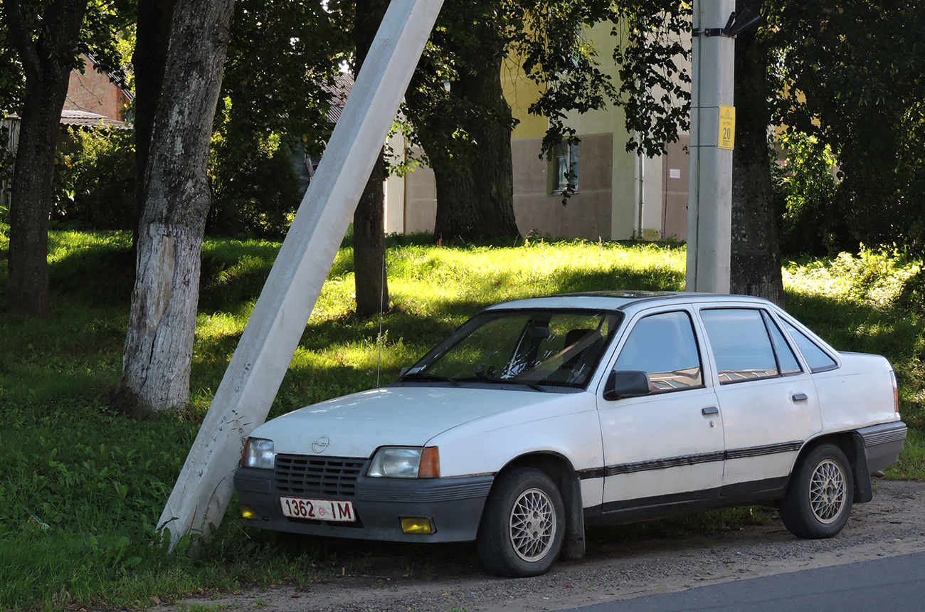 Витебская область, № 1362 IM — Opel Kadett (E) '84-95