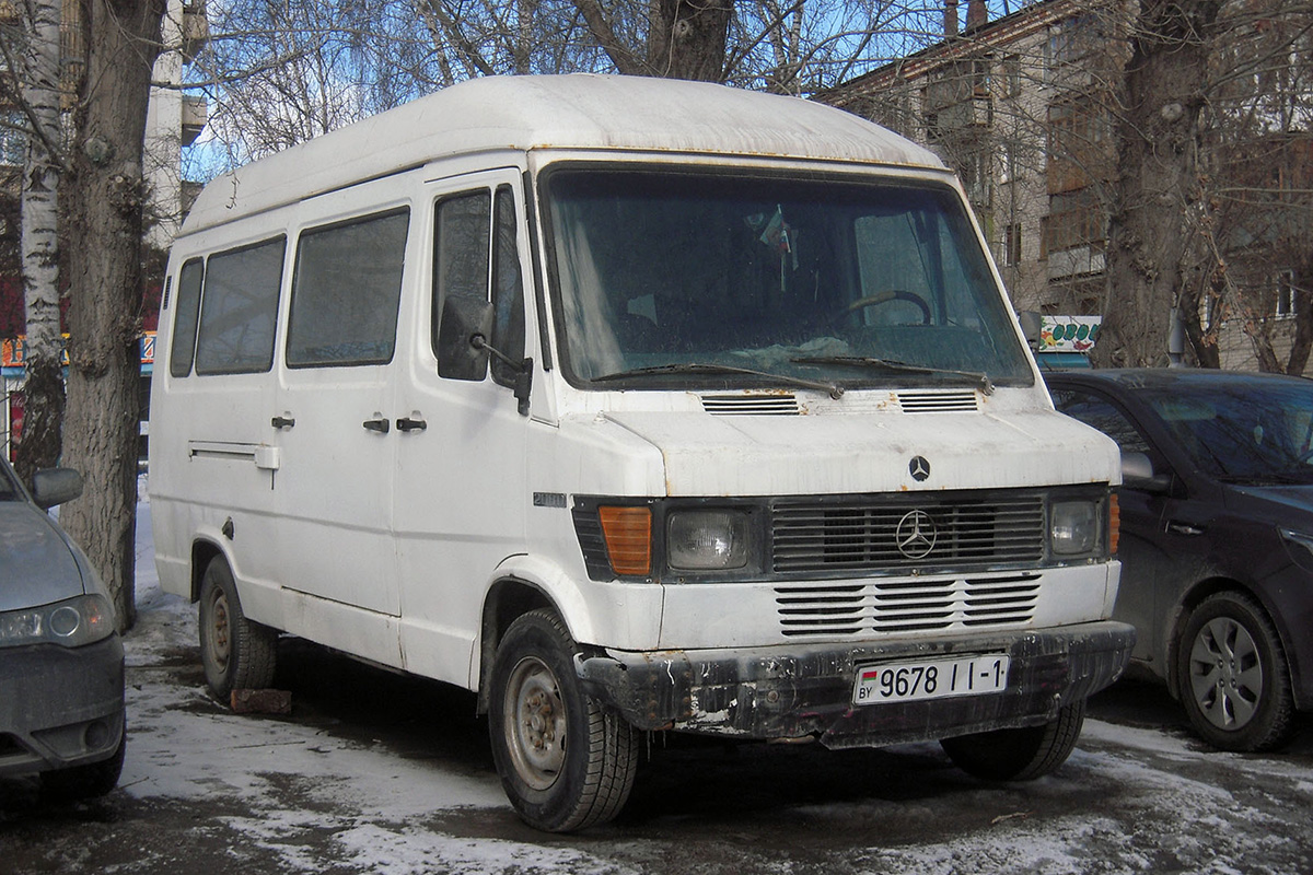 Брестская область, № 9678 II-1 — Mercedes-Benz T1 208D '76-96