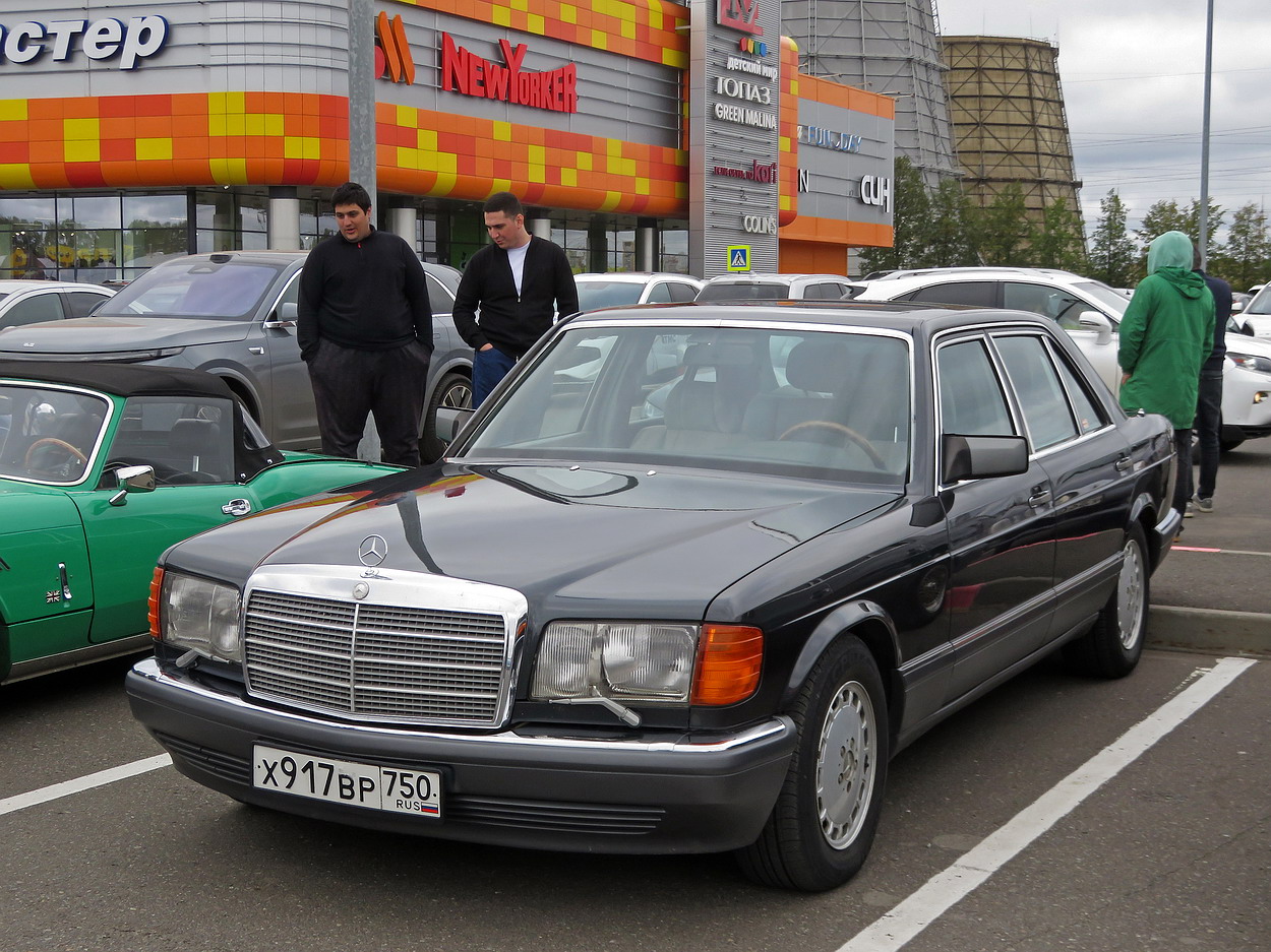 Кировская область, № Х 917 ВР 750 — Mercedes-Benz (W126) '79-91; Кировская область — Выставка ретро-автомобилей в Кирове 29 августа 2026 года