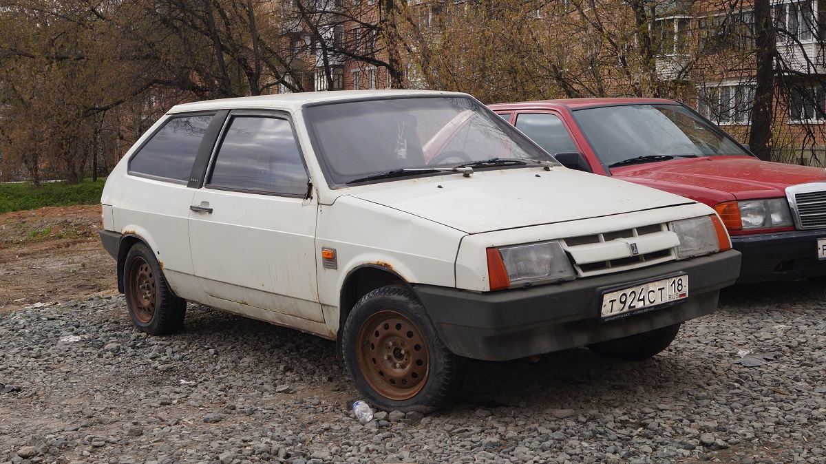 Удмуртия, № Т 924 СТ 18 — ВАЗ-21083 '87-94