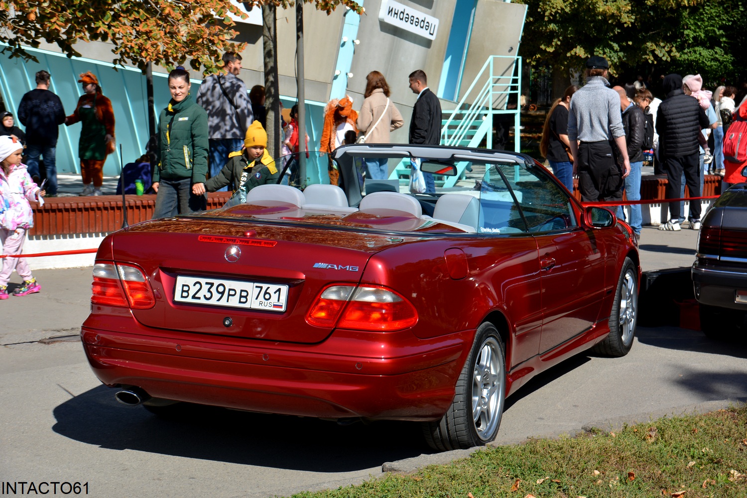 Ростовская область, № В 239 РВ 761 — Mercedes-Benz (A208) '98-03; Ростовская область — Retro Motor Show_2025_Сентябрь