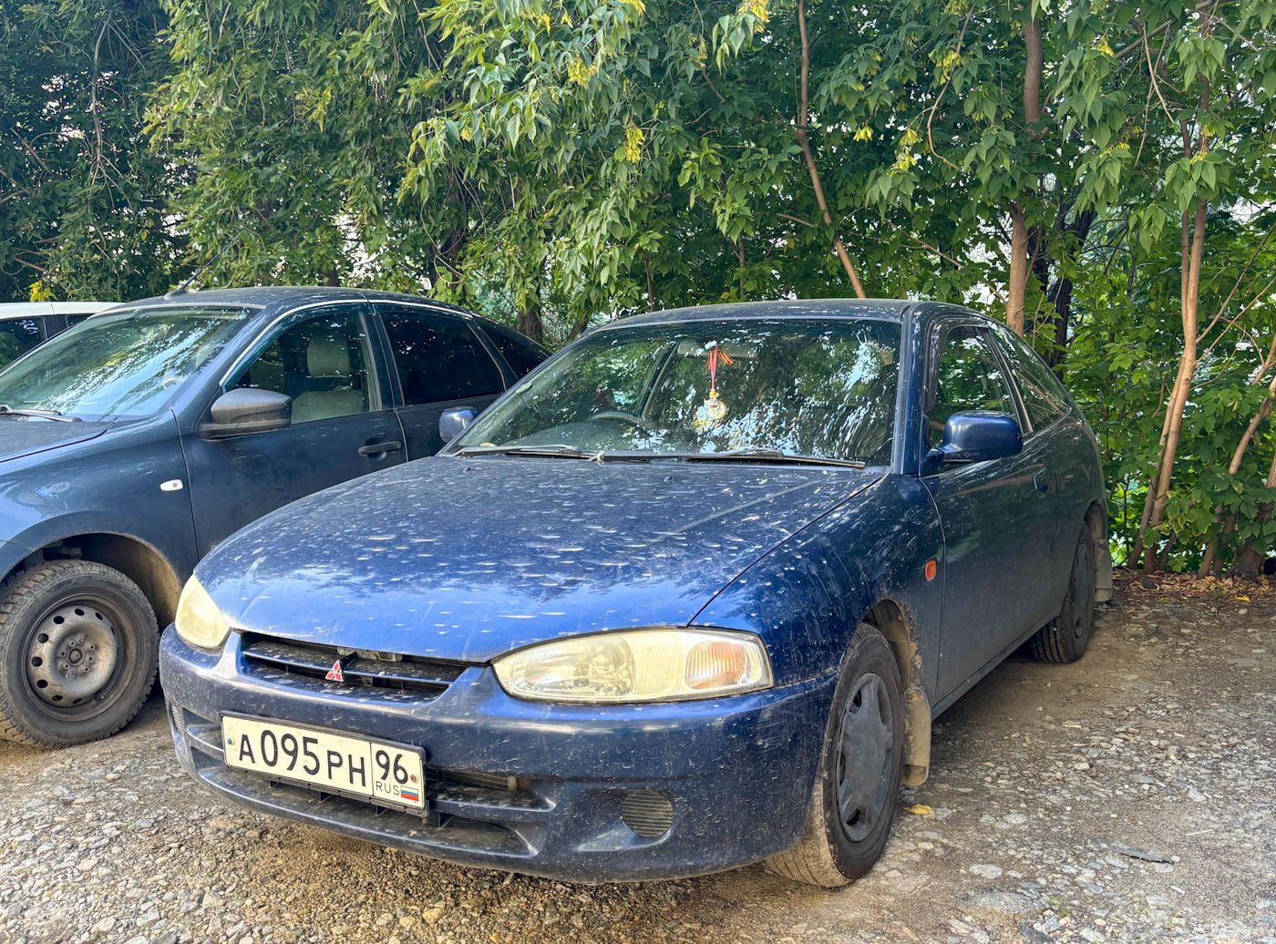 Свердловская область, № А 095 РН 96 — Mitsubishi Mirage (5G) '95-03