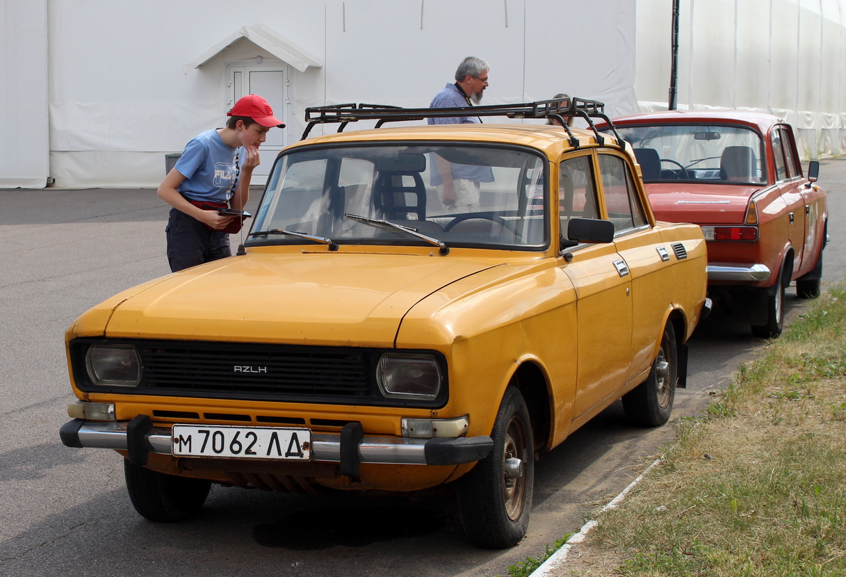 Санкт-Петербург, № М 7062 ЛД — Москвич-2140Д '76-88