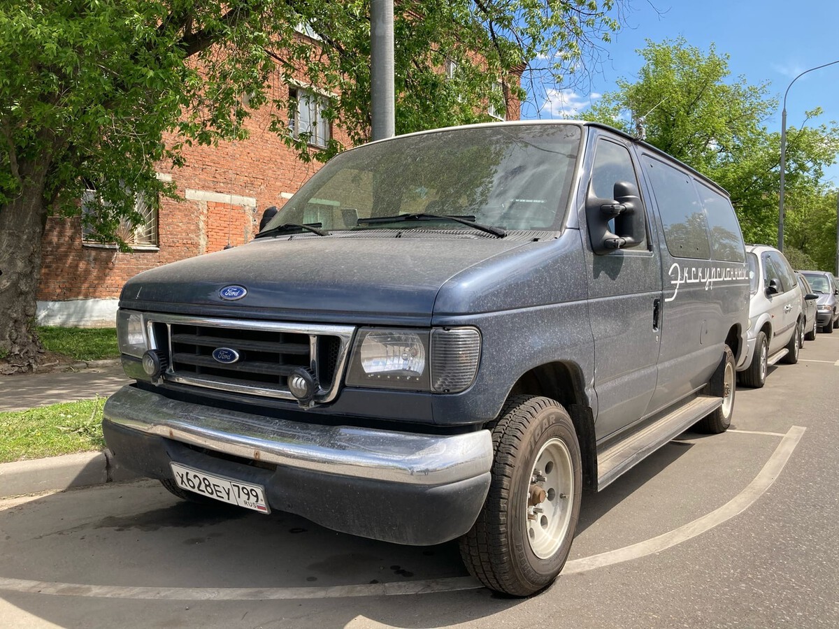 Москва, № Х 628 ЕУ 799 — Ford E-Series (4G) '92-07