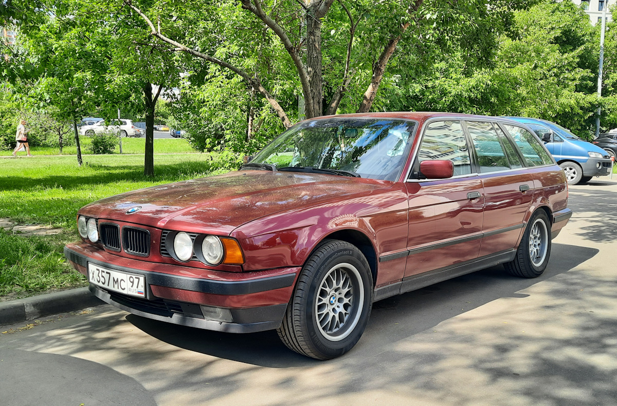 Москва, № Х 357 МС 97 — BMW 5 Series Touring (E34) '91-96