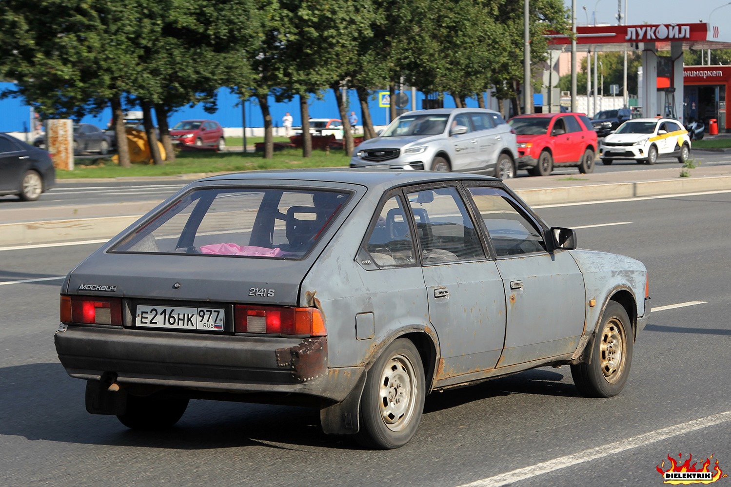 Москва, № Е 216 НК 977 — Москвич-21412 '86-94