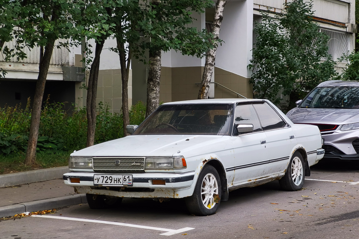 Москва, № У 729 НК 61 — Toyota Chaser (Х70) '84-88; Ростовская область — Вне региона