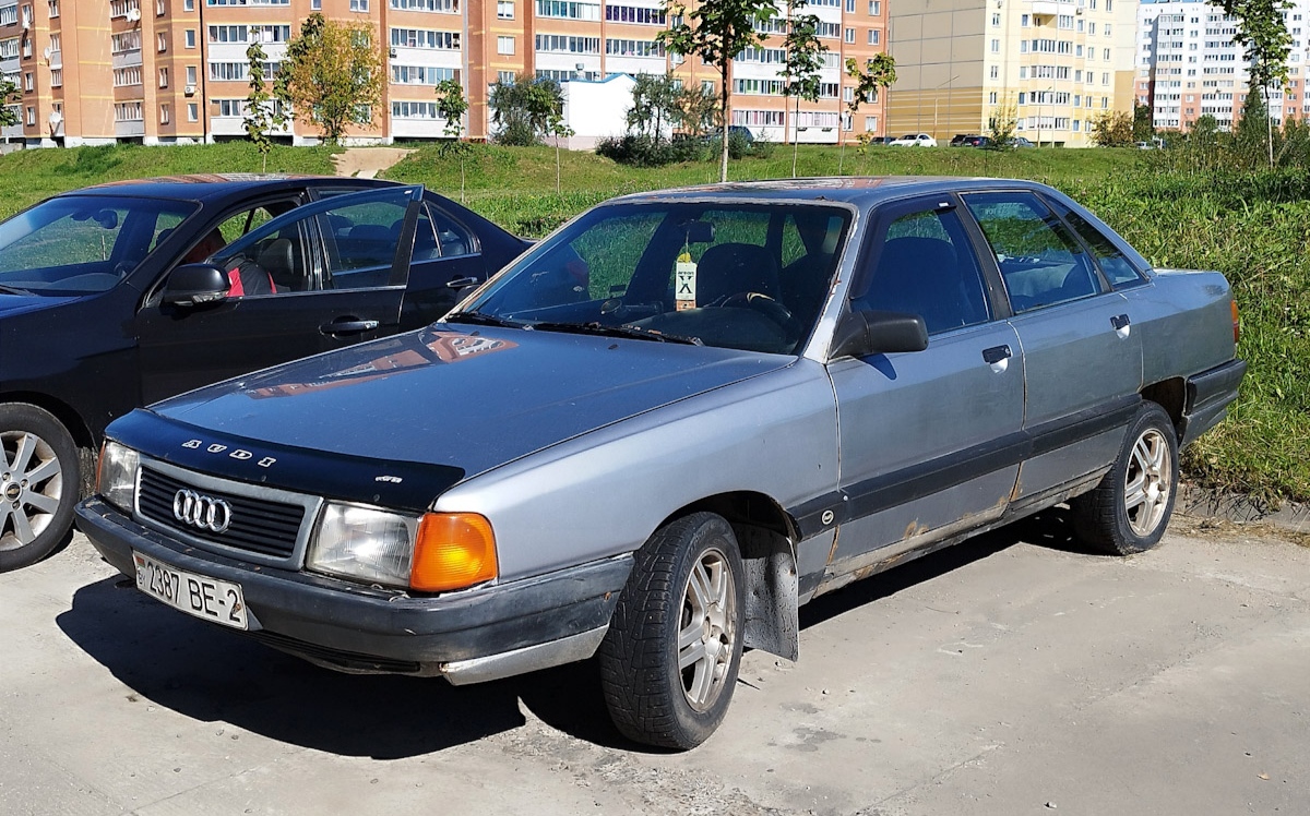 Витебская область, № 2387 ВЕ-2 — Audi 100 (C3) '82-91
