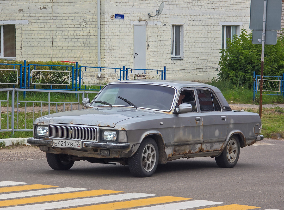 Марий Эл, № Е 421 ХВ 12 — ГАЗ-3102 Волга '81-08