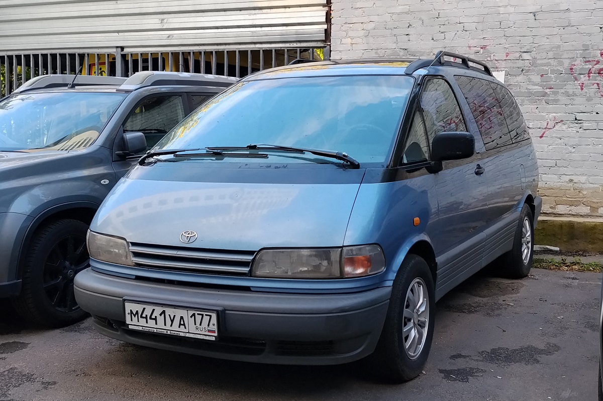 Москва, № М 441 УА 177 — Toyota Previa '90-00