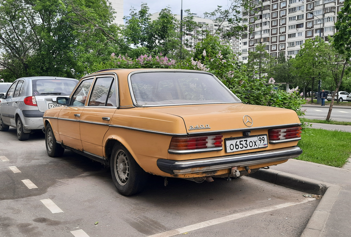 Москва, № О 653 ОХ 99 — Mercedes-Benz (W123) '76-86