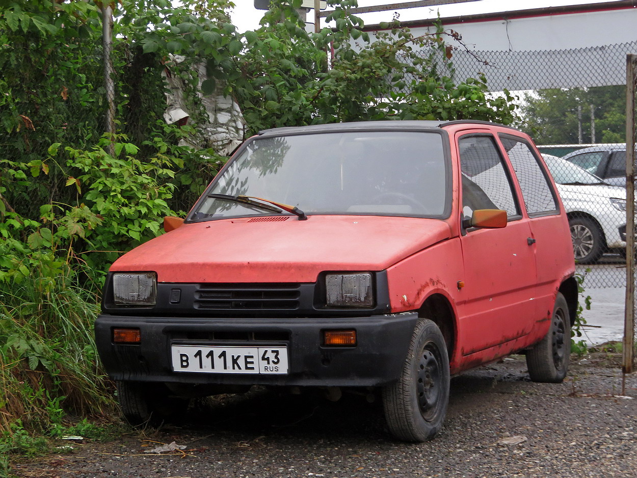 Кировская область, № В 111 КЕ 43 — ВАЗ-1111 Oка (ЗМА) '88-06