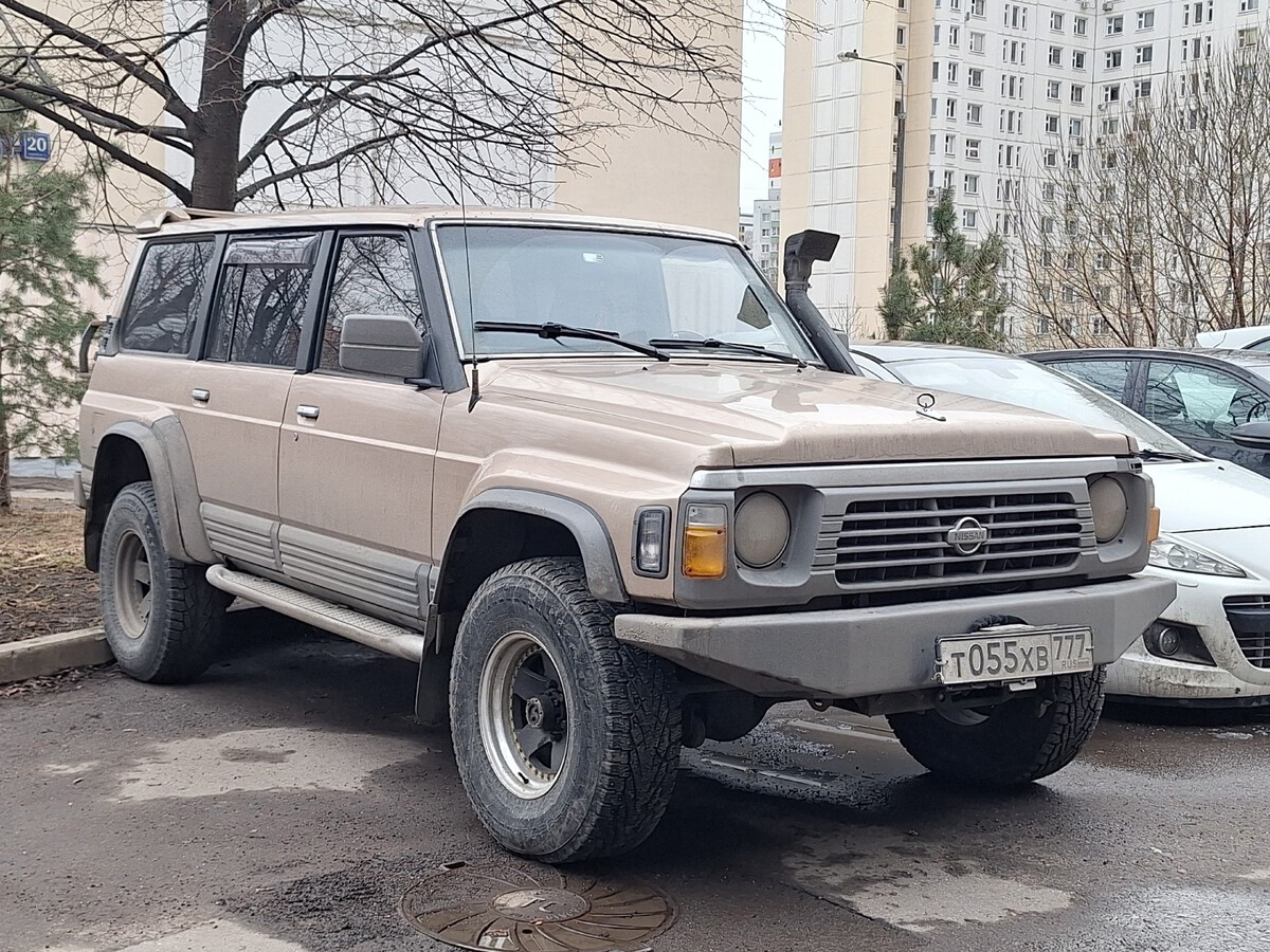 Москва, № Т 055 ХВ 777 — Nissan Patrol (Y60) '87-97