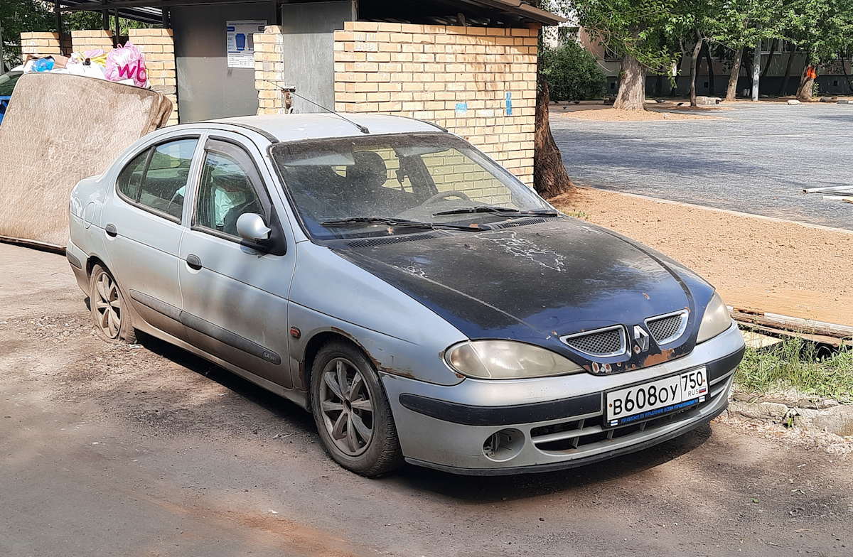 Московская область, № В 608 ОУ 750 — Renault Mégane (1G) '95-99