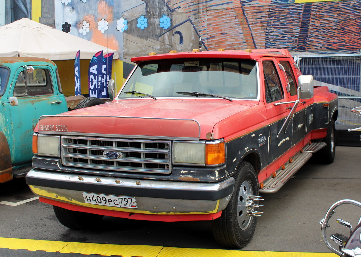 Москва, № Н 409 РС 797 — Ford F-Series (8G) '87-91; Санкт-Петербург — Ежегодная выставка классических и кастомных автомобилей и мотоциклов "Original Meet"