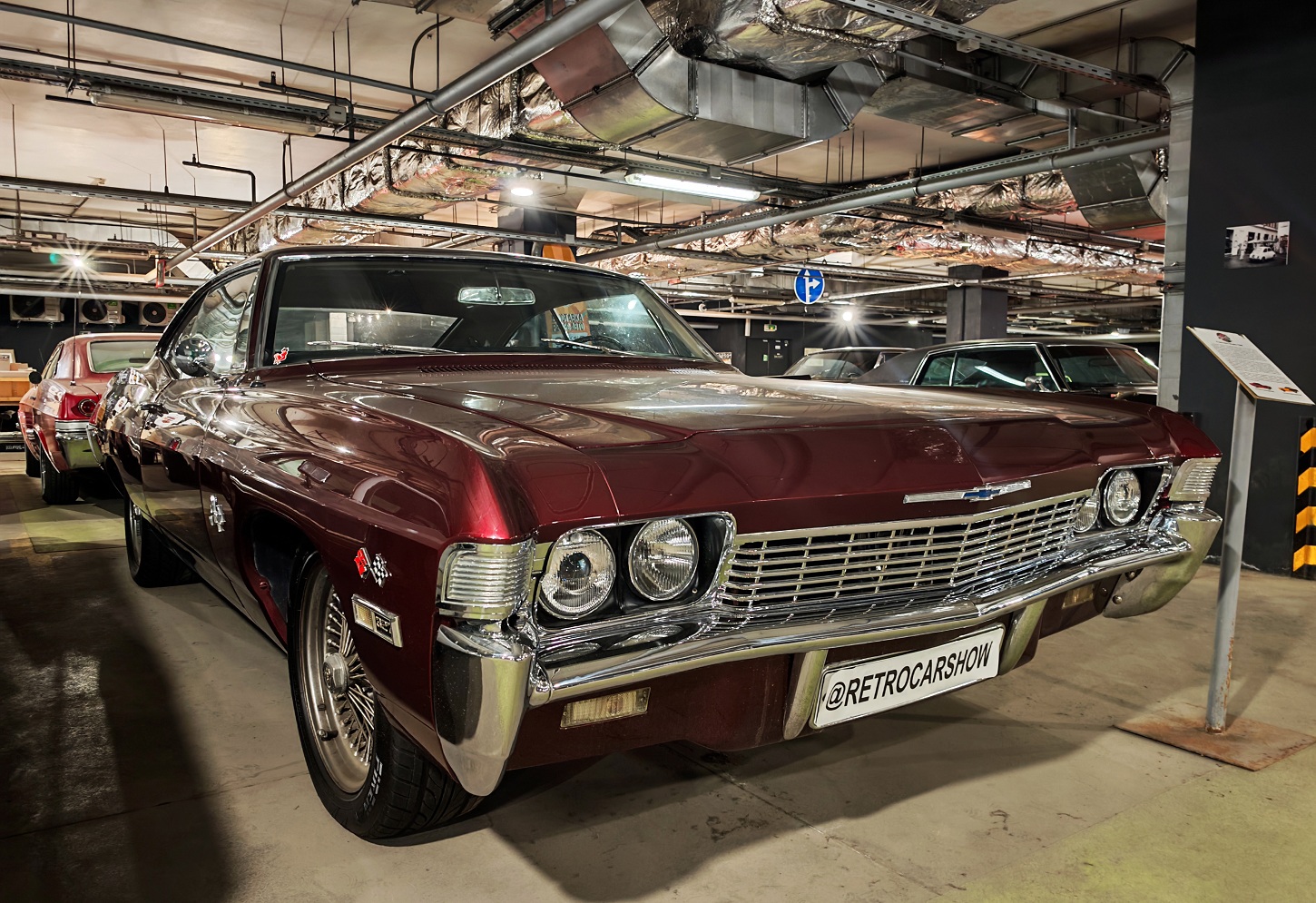 Московская область, № Т 642 СР 790 — Chevrolet Impala (4G) '65-70; Санкт-Петербург — Retro Car Show