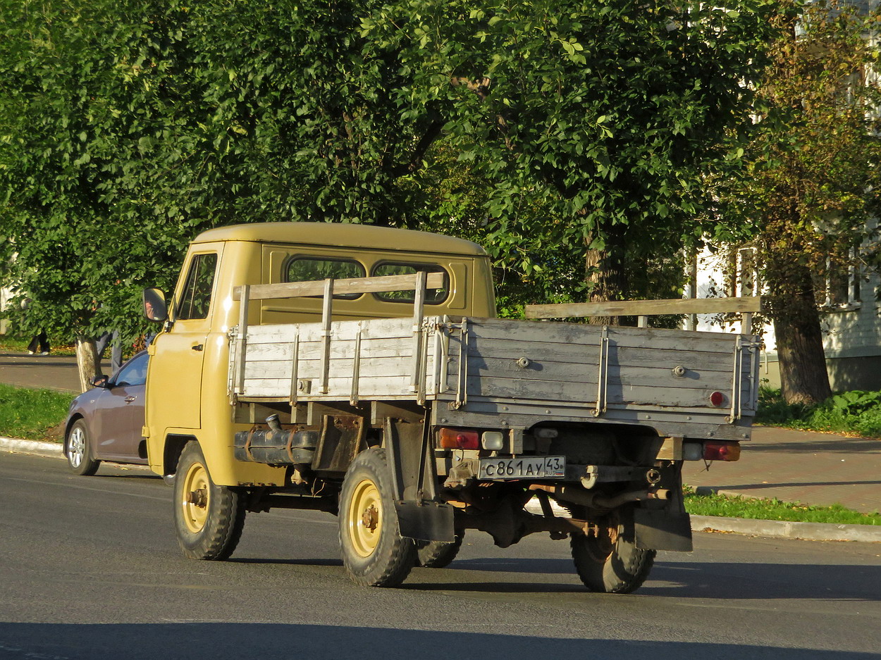 Кировская область, № С 861 АУ 43 — УАЗ-3303 '85-03