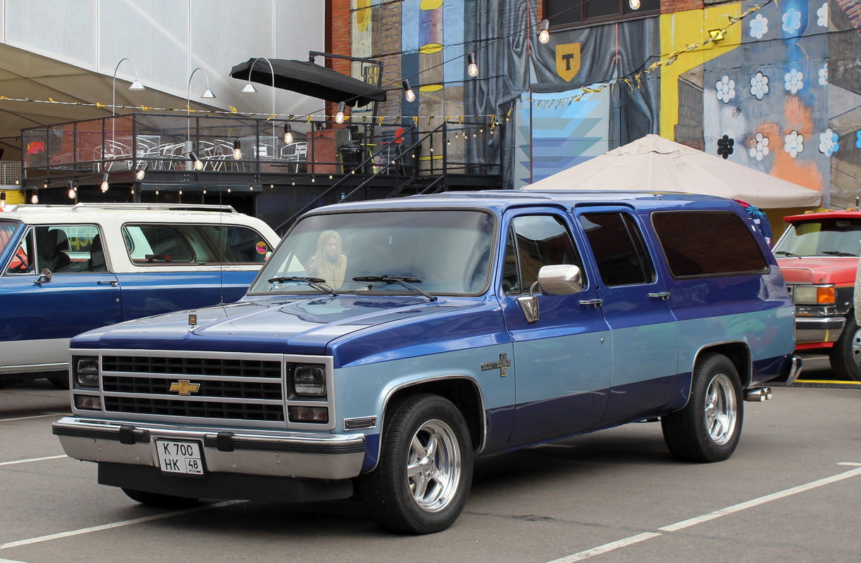 Липецкая область, № К 700 НК 48 — Chevrolet Suburban (7G) '73-91; Санкт-Петербург — Ежегодная выставка классических и кастомных автомобилей и мотоциклов "Original Meet"