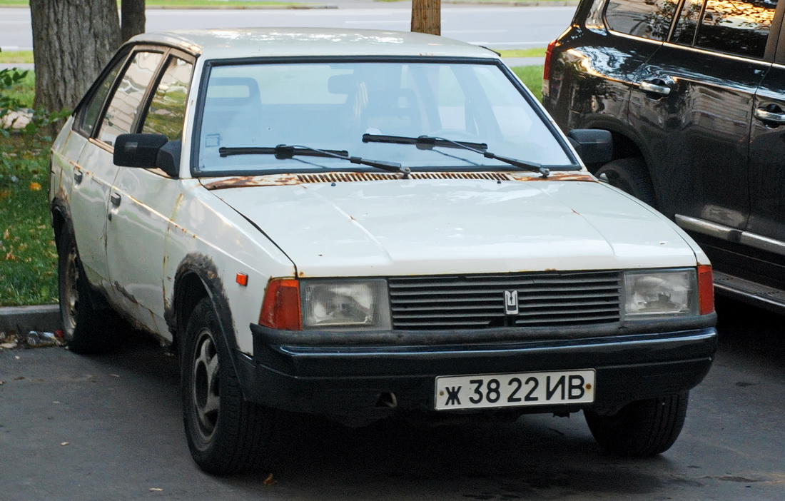 Москва, № Ж 3822 ИВ — Москвич-21412 '86-94