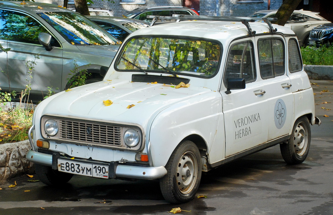 Москва, № Е 883 УМ 190 — Renault 4 '61-94