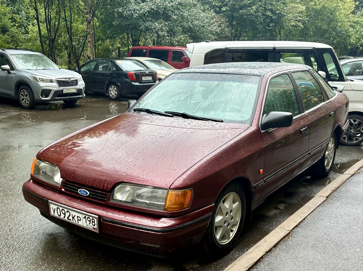 Санкт-Петербург, № У 092 КР 198 — Ford Scorpio (1G) '85-94