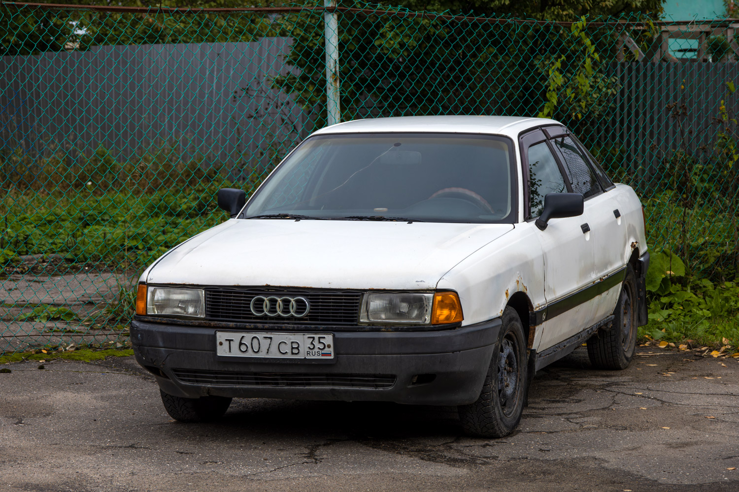 Вологодская область, № Т 607 СВ 35 — Audi 80 (B4) '91-96