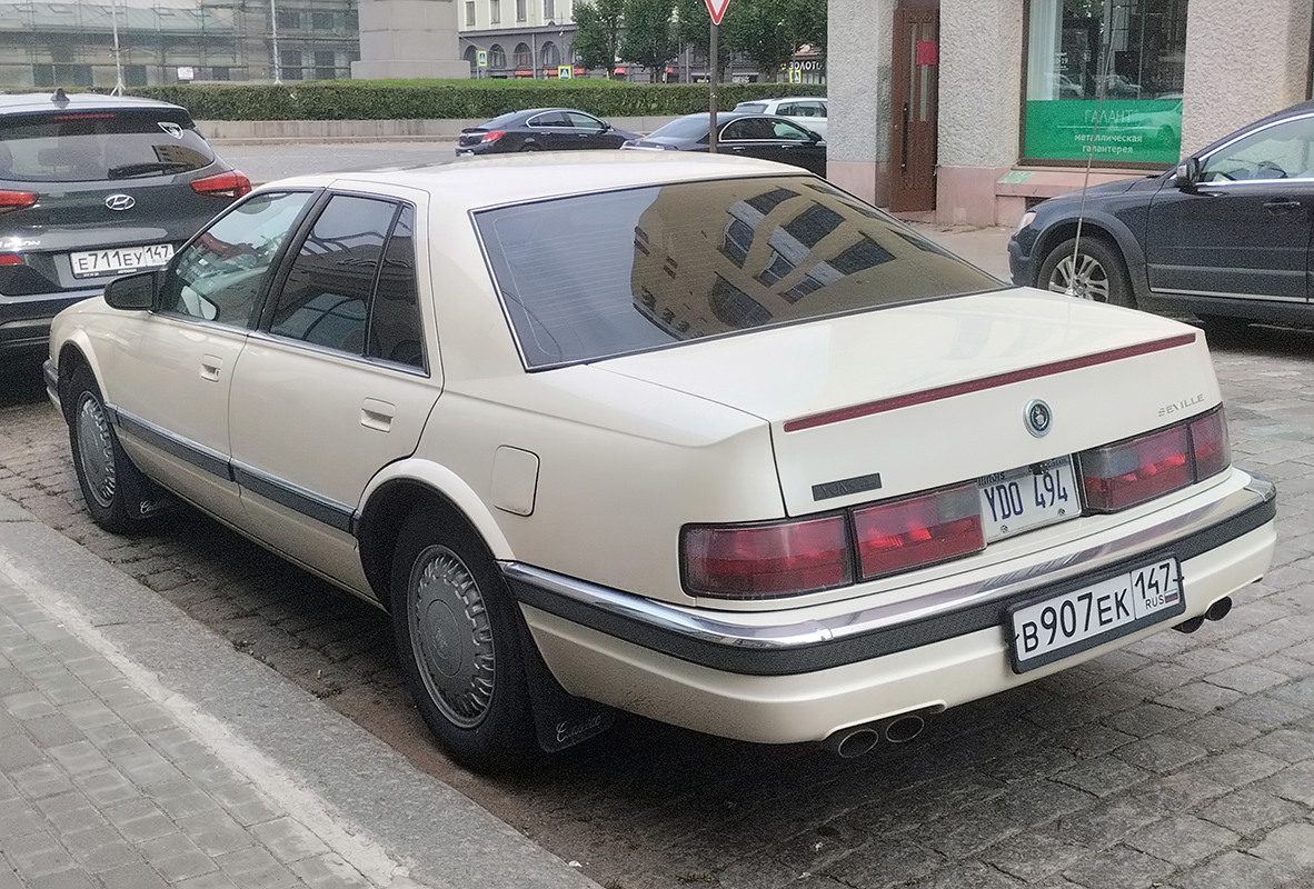 Ленинградская область, № В 907 ЕК 147 — Cadillac Seville (4G) '91-97
